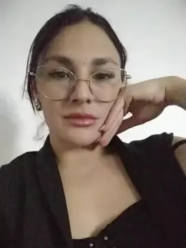 Cam4 Free Live Porn of NickyDvich