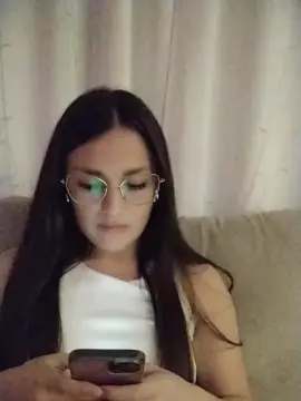 Cam4 Free Live Porn of NickyDvich