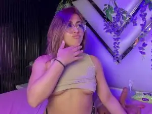 Cam4 Free Live Porn of Freya_Miller_