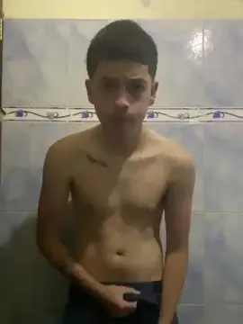 Cam4 Live Sex of Perroroo