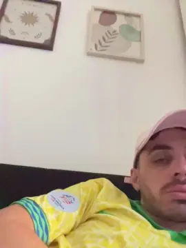Cam4 Watch Live Sex Cams of eliascabreraxxx