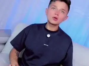 Cam4 Live Porn of TimWolf_