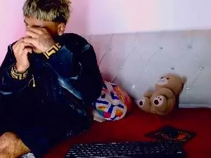 Cam4 Private Sex Chat of angel_foxc_