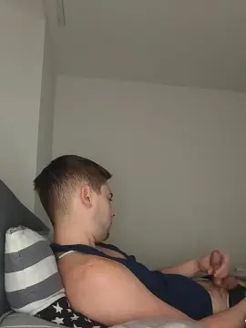 Cam4 Sex Cam of Bevilcaccini