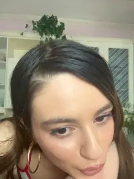 Cam4 Free Live Porn of LeilaGrande