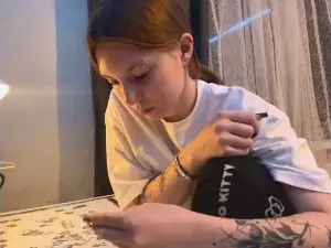 Cam4 Live Porn of DyanPalenzuela
