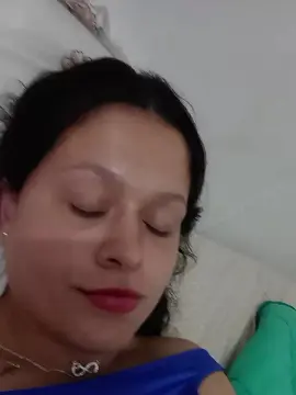 Cam4 Live Sex Cam of sheila2025