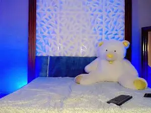 Cam4 Sex Chat of Mia_Alejandraa_