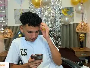 Cam4 Live Porn of JDWhite18