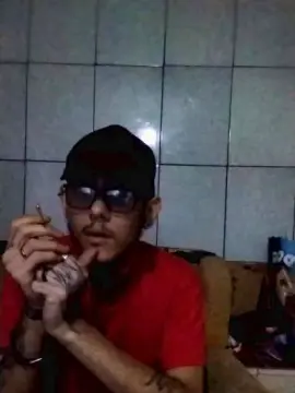 Cam4 Free Porn Cam of lliciffer