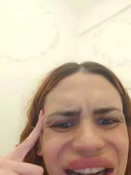 Cam4 Watch Live Sex Cams of Llorapija