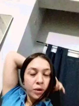 Cam4 Free Live Porn of venus2405