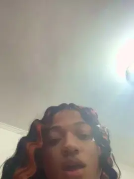 Cam4 Live Sex Cam of Laylla_mineira