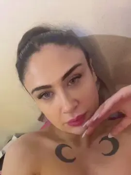 Cam4 Free Live Porn of sex_kitten8