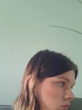 Cam4 Live Porn of Lacurija