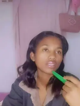 Cam4 Free Porn Cam of Leasexy01