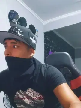 Cam4 Live Sex of babybandito19