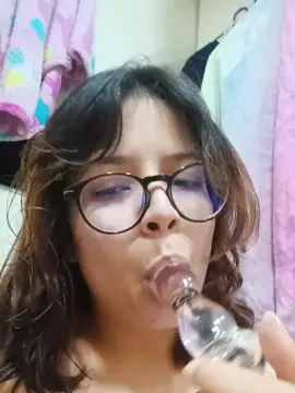 Cam4 Free Live Porn of Erendemaria