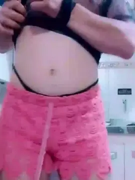 Cam4 Live Sex of tiago23hot