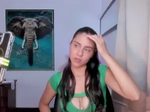 Cam4 Live Sex Cam of alisaa_jhons1