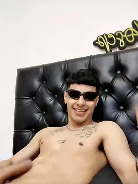 Cam4 Sex Cam of chulodelghetto1