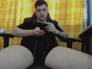 Cam4 Sex Cam of AndyAnsell