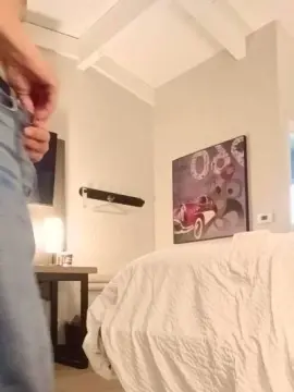 Cam4 Adult Webcam of BigNThick690