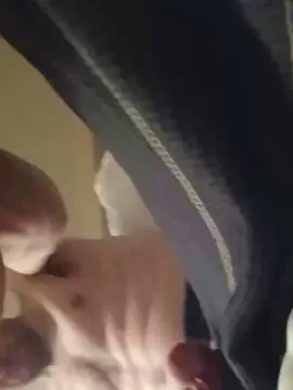 Cam4 Live Porn of BigNThick690