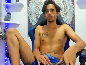 Cam4 Adult Webcam of Alessandro_abru