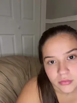 Cam4 Free Porn Cam of Corallune