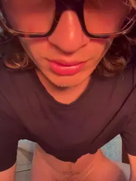 Cam4 Private Sex Chat of TwinkNa