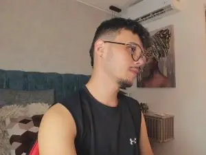Cam4 Private Sex Chat of Alhan_Twink