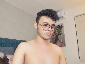 Cam4 Free Porn Cam of Alhan_Twink