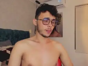 Cam4 Live Porn of Alhan_Twink