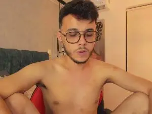 Cam4 Live Sex of Alhan_Twink