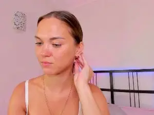 Cam4 Best live sex cam show of Flora_Amber