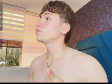 Cam4 Best live sex cam show of Tayler_White