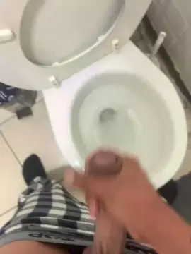 Cam4 Free Porn Cam of hector925