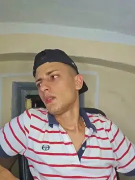Cam4 Watch Live Sex Cams of robinodxxx