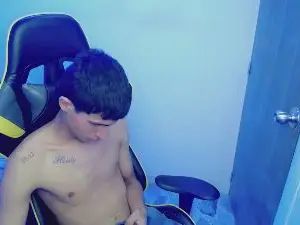 Cam4 Nude Webcam of Akyra_latin