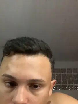 Cam4 Watch Live Sex Cams of Morenoyboy