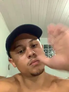 Cam4 Free Live Porn of Morenoyboy