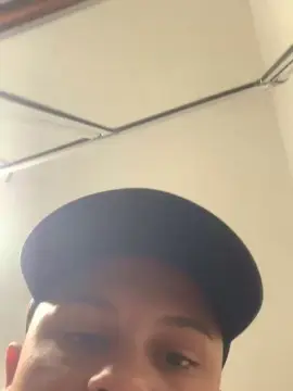 Cam4 Free Live Porn of Morenoyboy