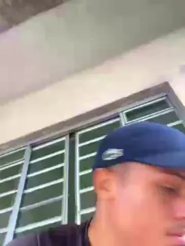 Cam4 Free Live Porn of Morenoyboy