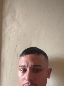 Cam4 Live Porn of Morenoyboy