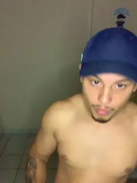 Cam4 Live Sex of Morenoyboy