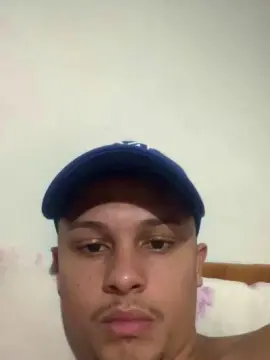 Cam4 Sex Cam of Morenoyboy