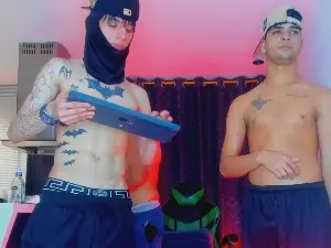 Cam4 Best live sex cam show of TheMansionBat