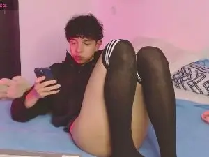 Cam4 Private Sex Chat of cuddly_twink