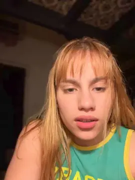 Cam4 Sex Chat of Saritafer77